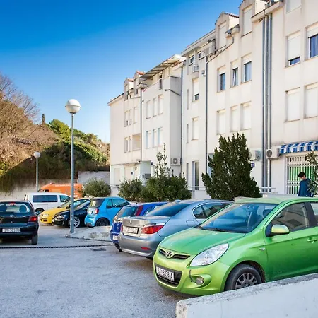 Sea View For Rent Διαμέρισμα