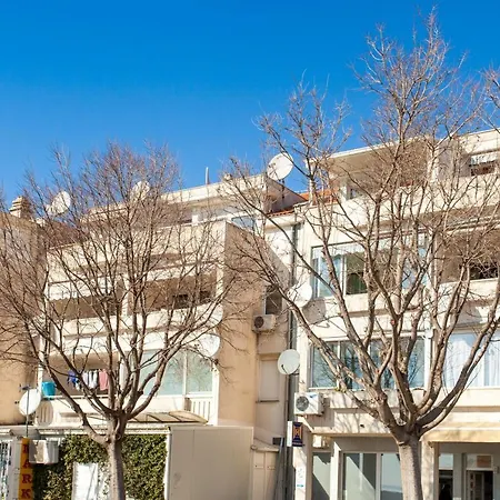 Sea View For Rent Apartment
